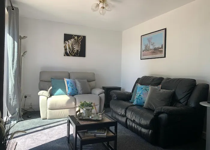 Renovated 2-Bed House In Gorleston-On-Sea