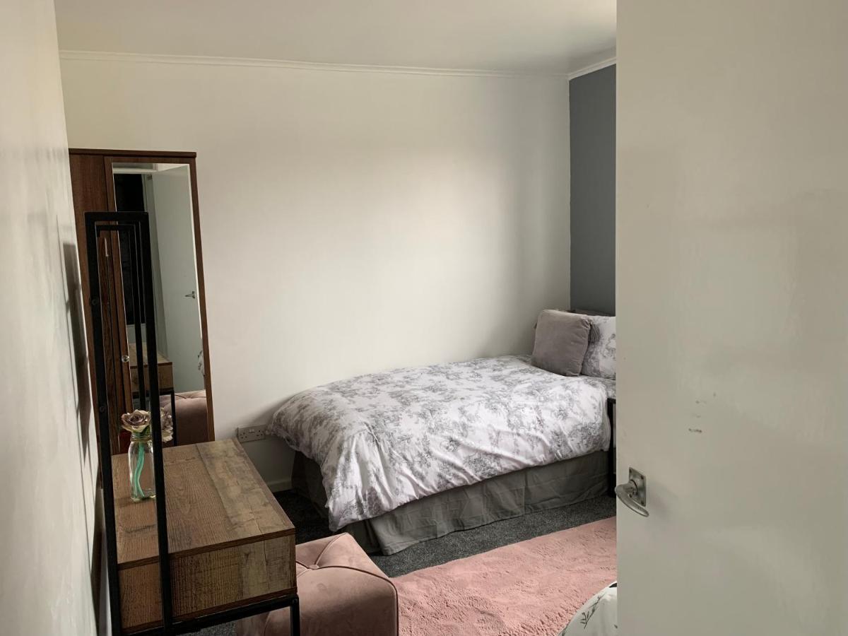Renovated 2-bed House In Gorleston-on-sea *