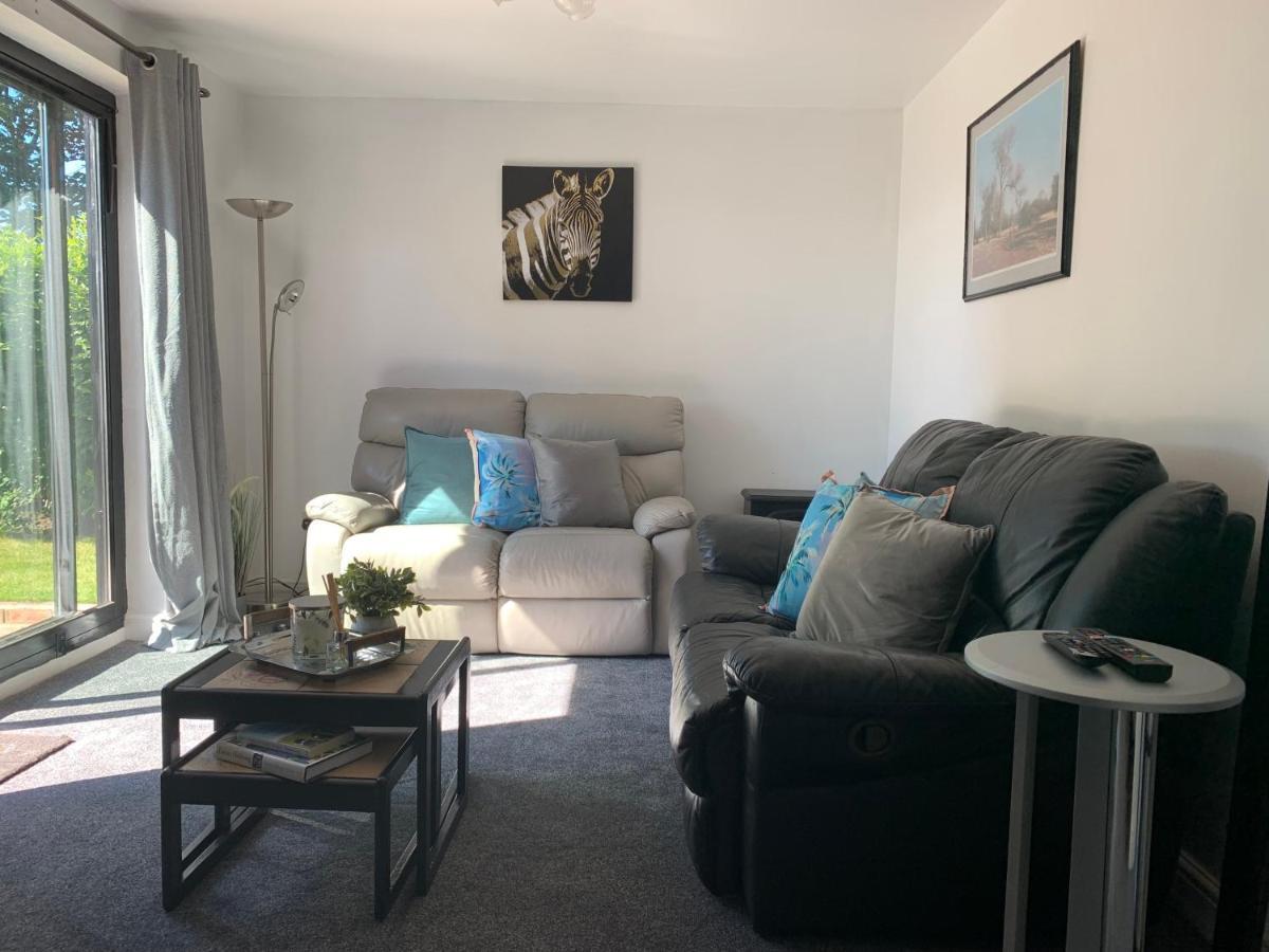 Renovated 2-bed House In Gorleston-on-sea * Great Yarmouth